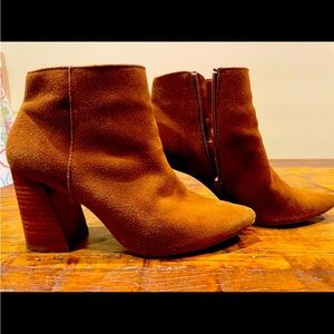 Steven Madden Brown Booties